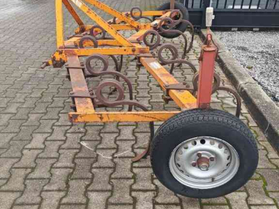 Grubber Huard Cultivator