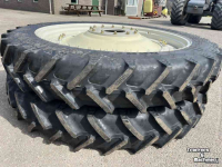 Räder, Reifen, Felgen & Distanzringe BKT 300/95 R52 270/95 R38