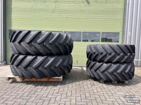Räder, Reifen, Felgen & Distanzringe Michelin 650/65R42 en 540/65R30 op FENDT velgen