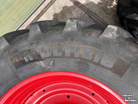 Räder, Reifen, Felgen & Distanzringe Michelin 650/65R42 en 540/65R30 op FENDT velgen