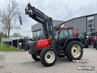 Schlepper / Traktor Valtra 6650 Hitech voorlader, vloeistokoppeling