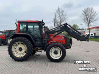 Schlepper / Traktor Valtra 6650 Hitech voorlader, vloeistokoppeling