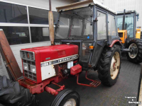 Schlepper / Traktor International 533