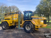 Selbstfahrende Gülletankwagen Terra-Gator 3104