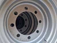 Räder, Reifen, Felgen & Distanzringe Alliance 400/70R18