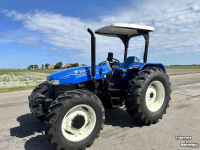 Schlepper / Traktor New Holland TT75