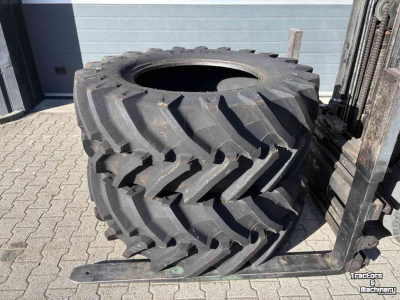 Räder, Reifen, Felgen & Distanzringe Trelleborg 540/65R30 TM800 Nieuw