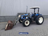 Schlepper / Traktor New Holland TL90A
