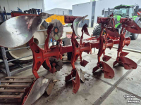 Pflüge Kuhn Vari-Master L 4E On-Land ploeg