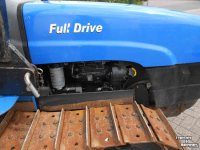 Obsttraktor New Holland 4030kr