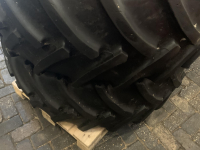 Räder, Reifen, Felgen & Distanzringe Continental Continental 540/65R28 op Fendt velg