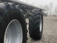 Räder, Reifen, Felgen & Distanzringe Michelin 650/85R38