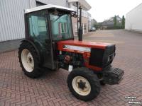Obsttraktor New Holland 7086dtv