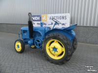 Schlepper / Traktor Lanz-Bulldog D2402