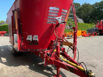 Futtermischwagen BVL V-Mix 24-2S Voermengwagen voermachines