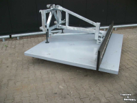 Gummi-Schieber Hofstede Voerschuif rubber voer sneeuw modder erf schuif schuiver