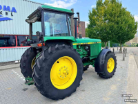 Schlepper / Traktor John Deere 4050 4WD