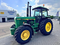 Schlepper / Traktor John Deere 4050 4WD