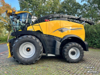 Feldhäcksler New Holland FR 920