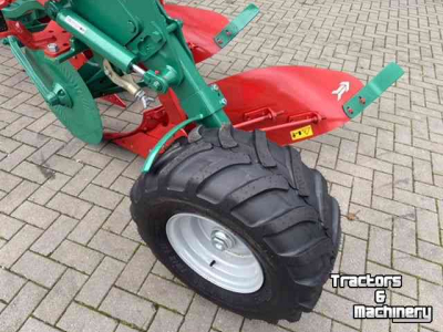 Pflüge Kverneland LB 100-300-5 variomat