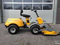 Aufsitzrasenmäher Stiga Park compact