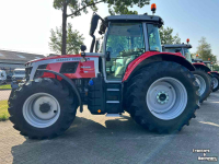 Schlepper / Traktor Massey Ferguson 7S 155 Dyna-6