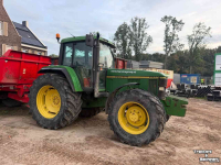 Schlepper / Traktor John Deere 6800