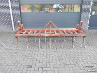Grubber Evers Welsh vaste tand cultivator met Rol