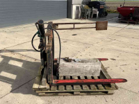 Sonstige Transport- und Industriemaschinen und Zubehör  Kantelaar  FEM 2 Heftruck / shovel etc.