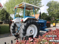 Schlepper / Traktor Ford 5600 met stuurbekrachtiging