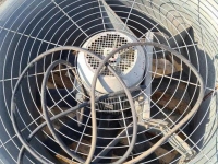 Lagerraum Ventilationgeräte  Ventilator met schakelkast