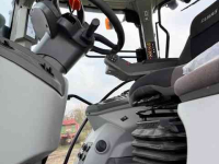 Schlepper / Traktor Claas Arion 550-4 Cmatic
