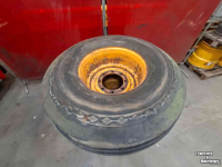 Räder, Reifen, Felgen & Distanzringe  De Molen 550/60-22.5