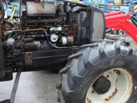 Schlepper / Traktoren Valmet 900 Tractor met Brandschade