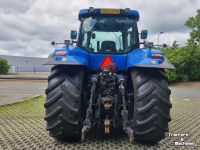 Schlepper / Traktor New Holland T 8020