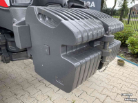 Frontgewichte Massey Ferguson 12 x 55 kg frontgewicht + 1x 60 kg trekgewicht (720 kg totaal)