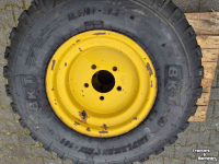 Räder, Reifen, Felgen & Distanzringe BKT 11.5/80-15.3