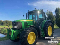 Schlepper / Traktor John Deere 6820