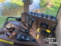 Schlepper / Traktor John Deere 6820