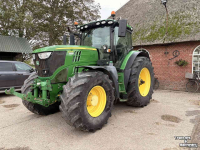Schlepper / Traktor John Deere 6215R