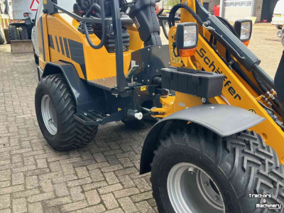 Radlader Schäffer 2430