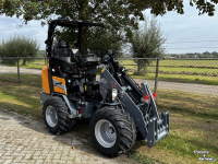Radlader Giant G1500