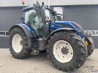 Schlepper / Traktor Valtra N174 Versu