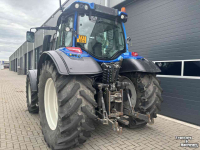 Schlepper / Traktor Valtra N174 Versu