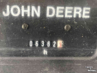 Schlepper / Traktor John Deere 6100 MFWD PowerQuad 24-speed