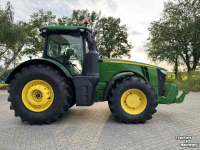 Schlepper / Traktor John Deere 8370 R