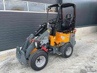 Radlader Giant G1200 mini shovel kniklader