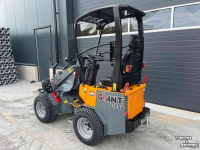 Radlader Giant G1200 mini shovel kniklader