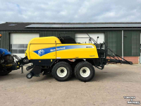 Pressen New Holland BB 9070 CropCutter Balenpers