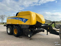 Pressen New Holland BB 9070 CropCutter Balenpers